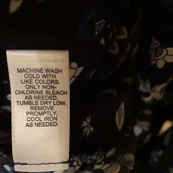 Versona blouse - Picture 13 of 13